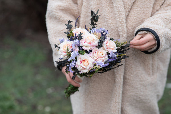 VERY PERI Bridal flower bouquet with lavender and roses Romantic wedding bouquet Bridal accessories Magaela Small artificial bouquet