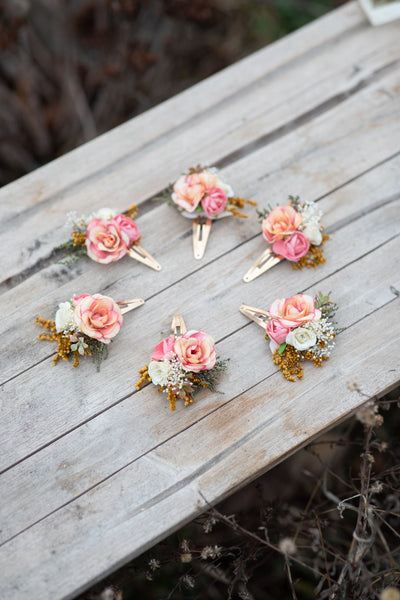 Flower hair clips Peach flower girl hair clips Wedding accessories Flower jewellery Children hair clips Snap clip for flower girl Magaela