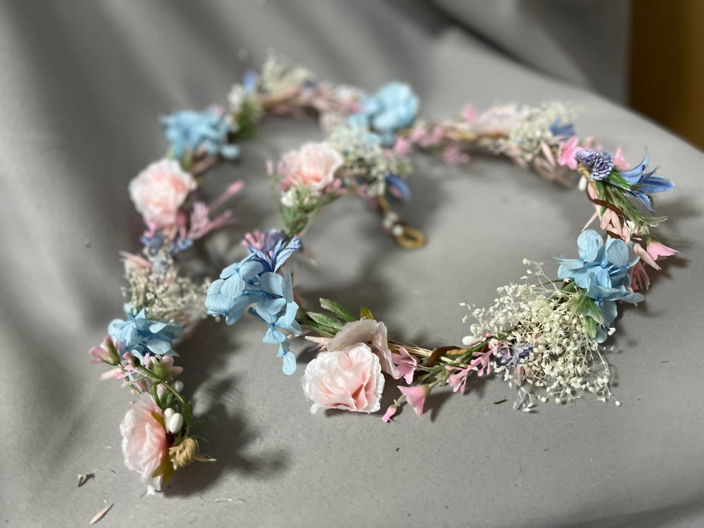 Blue flower hot sale hair garland