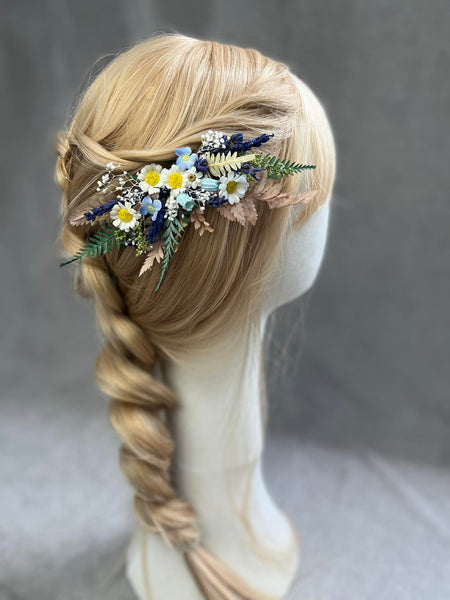 Meadow daisy flower hair comb