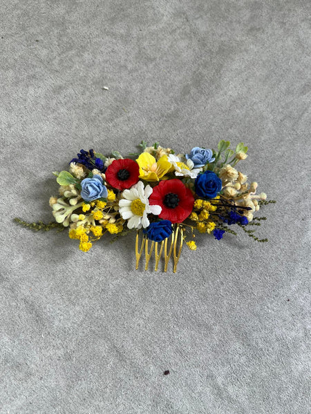 Folk wedding set of comb and hairpins