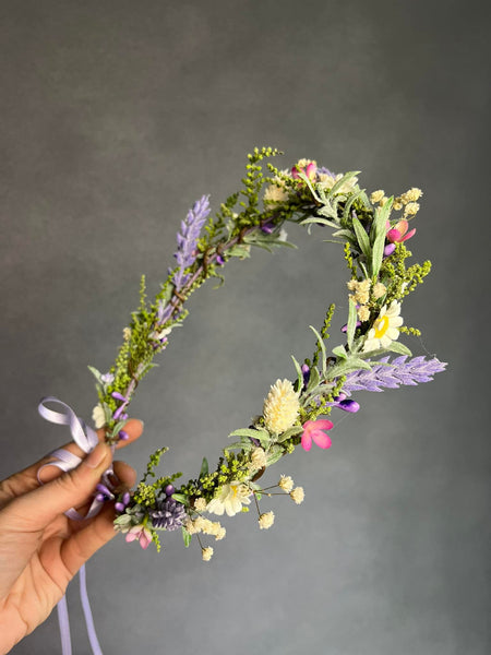 Meadow daisy flower crown