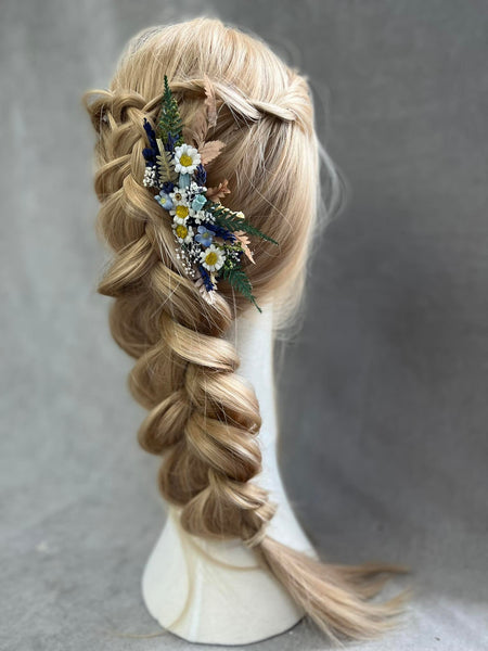 Meadow daisy flower hair comb