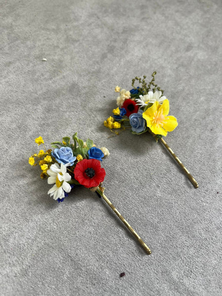 Folk wedding set of comb and hairpins