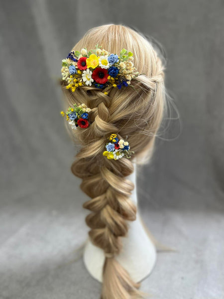 Folk wedding set of comb and hairpins