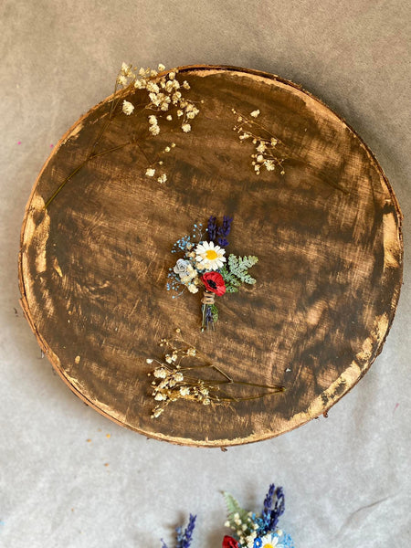 Folk meadow flower boutonnieres