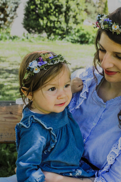 Meadow Mommy and me flower crowns Matching set of hair wreaths for mum and daughter Family photoshoot Flower girl wreath Bridal daisy wreath