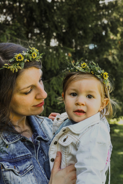 Sunflower Mommy and me hair wreaths Matching set for mum and daughter Flower crowns Flower girl hair wreath Yellow and green wedding wreaths
