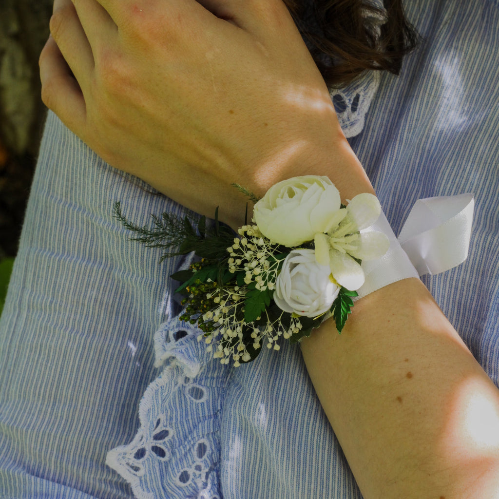 Ivory and white peony bracelet Flower wrist corsage with ferns Bridal jewellery Flower accessories Bride to be Greenery Bridesmaids gift