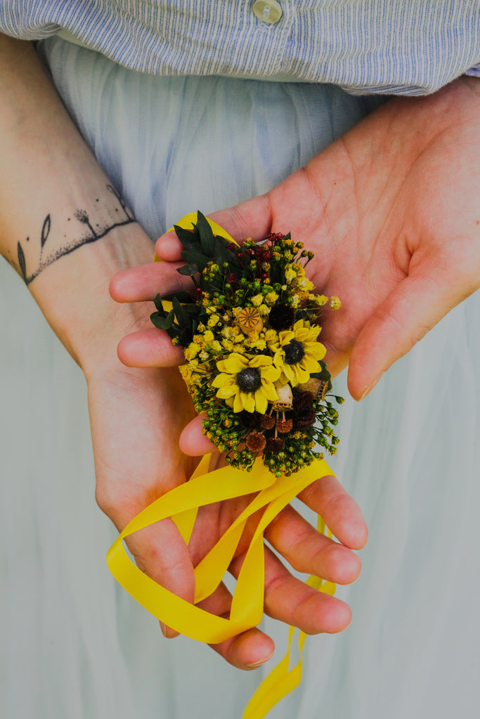Sunflower bridal bracelet Flower wrist corsage Adjustable flower