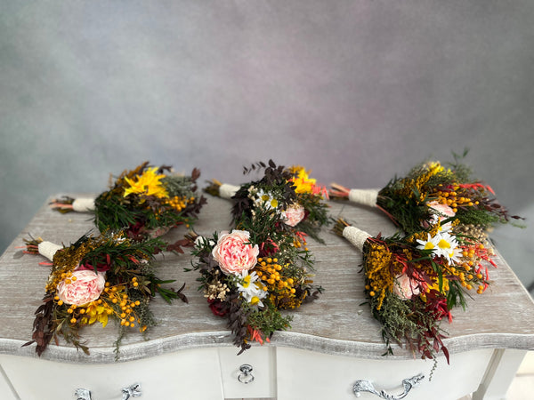Small autumn bridesmaid bouquets