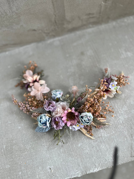 Bridal hair arrangement in pastel colours