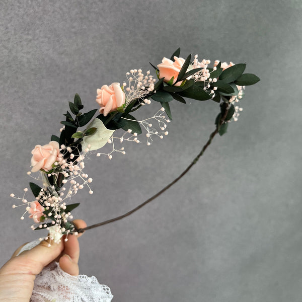 Blush peachy wedding wreath