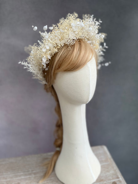 Bridal ivory and white crown with pearls