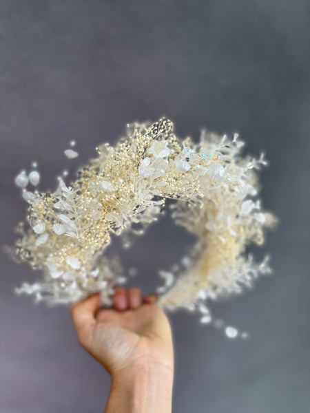 Bridal ivory and white crown with pearls