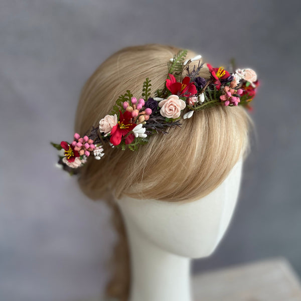 Wedding flower crown with roses