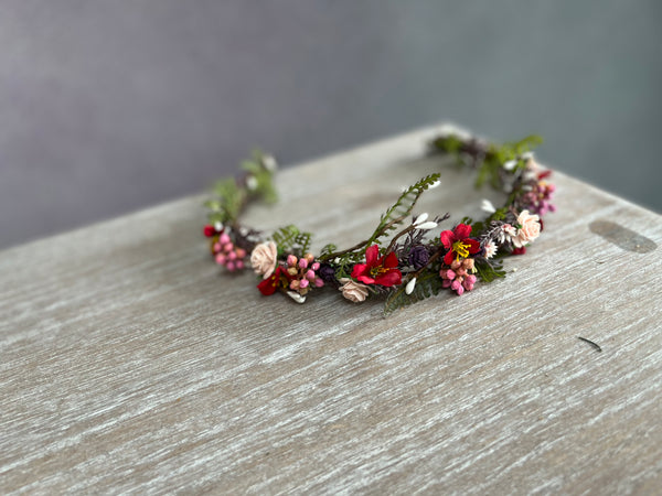Wedding flower crown with roses