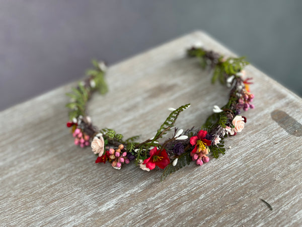 Wedding flower crown with roses