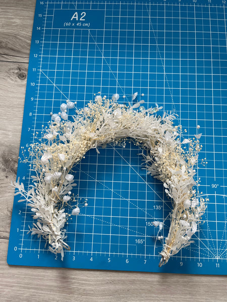 Bridal ivory and white crown with pearls