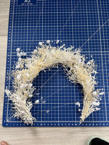 Bridal ivory and white crown with pearls