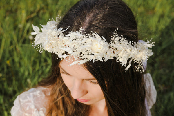 Dried flower hair wreath Ivory bridal crown Preserved flower wreath Magaela Natural flower crown Wedding headpiece Bridal hair jewellery