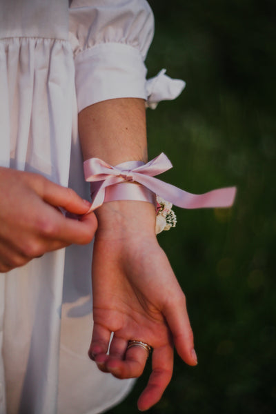 Romantic blush flower bracelet Wedding wrist corsage Pink peony and ivory bracelet with ribbon Adjustable Bridesmaid bracelets Customsiable