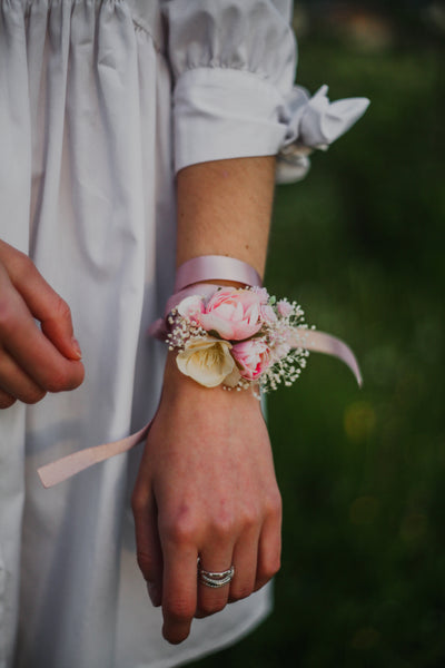 Romantic blush flower bracelet Wedding wrist corsage Pink peony and ivory bracelet with ribbon Adjustable Bridesmaid bracelets Customsiable