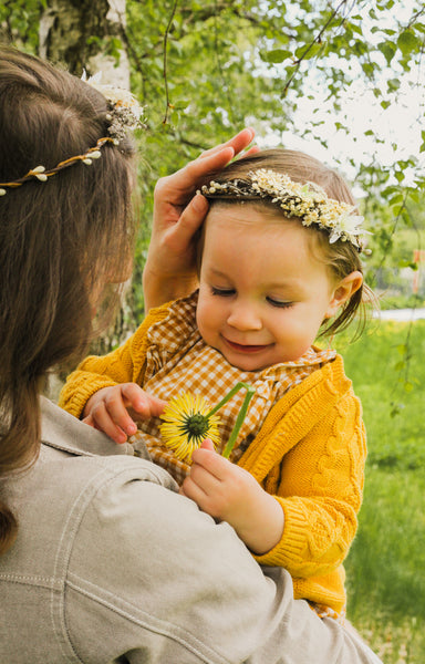 Ivory flower hair crowns Mummy and me wedding crowns Flower girl headpiece Matching hair wreaths Handmade crowns Customisable Baby headband