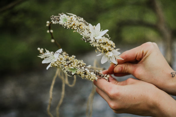 Ivory flower hair crowns Mummy and me wedding crowns Flower girl headpiece Matching hair wreaths Handmade crowns Customisable Baby headband