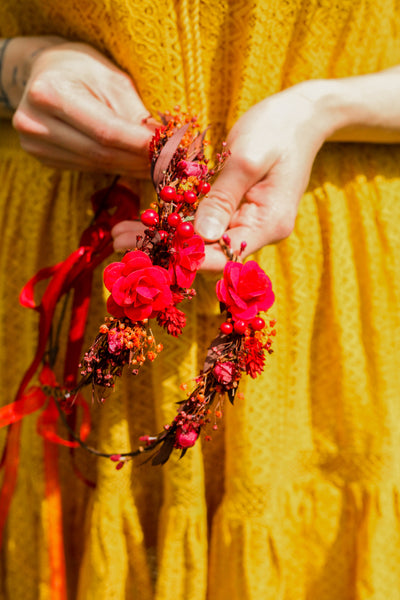Red flower mummy and me crowns Set of matching hair wreath Customisable flower crowns Daughter hair wreath Girl flower crown Adjustable