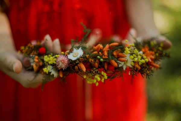 Dried flower crown Meadow wedding wreath Preserved flower bridal wreath Hair crown with wildflowers Magaela handmade Customisable halo