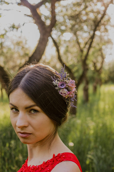 Romantic purple and pink flower comb Wedding headpiece Bridal hair comb Violet hair jewellery Dusty purple comb Customisable wedding Magaela