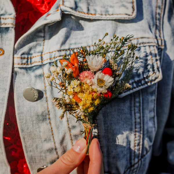 Meadow dried buttonhole Wedding boutonniere for groom Natural preserved boutonniere Groom's corsage Colourful wildflowers Magaela handmade