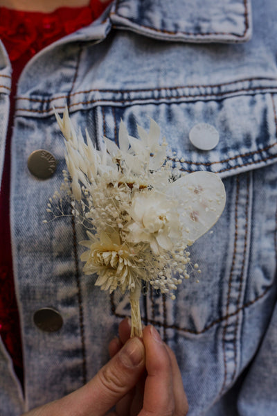 Ivory flower boutonniere Dried corsage for groom Preserved flower corsage Wedding Natural boutonniere jacket flowers cream buttonhole
