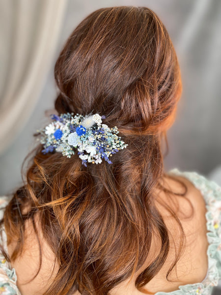 Blue and white flower hair clip