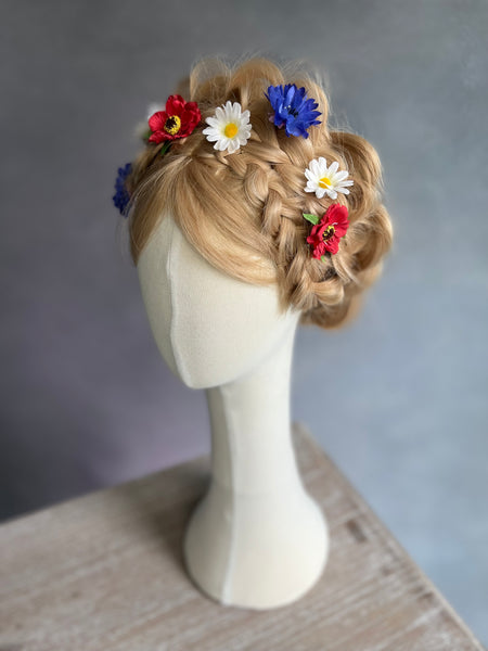 Meadow flower hairpins