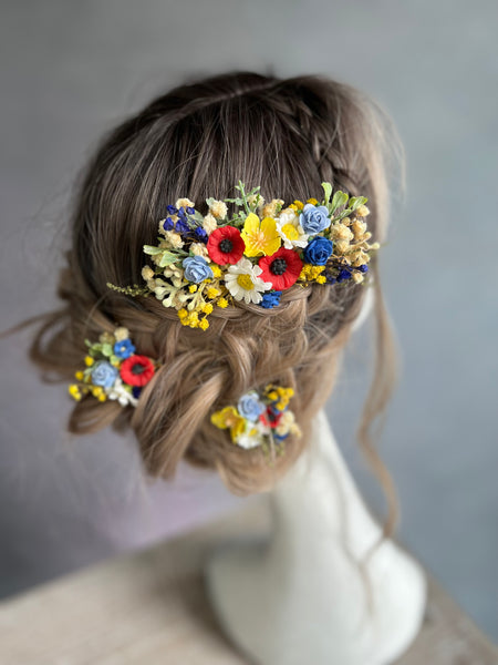 Folk wedding set of comb and hairpins