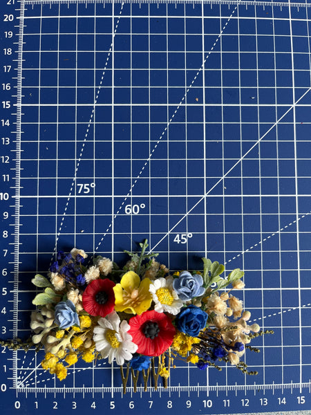 Folk wedding set of comb and hairpins