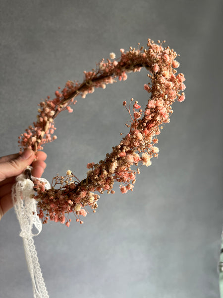 Pink baby's breath flower wreath