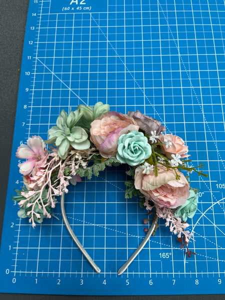 Pastel Frida Kahlo wedding headband
