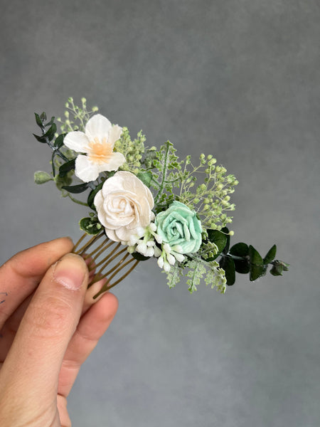 Sage green and white flower comb