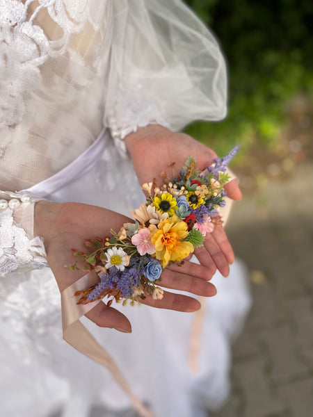Summer sunflower belt