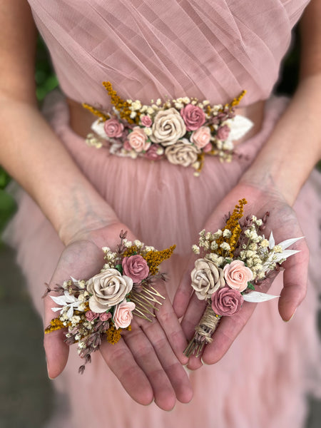Romantic flower hair comb with roses