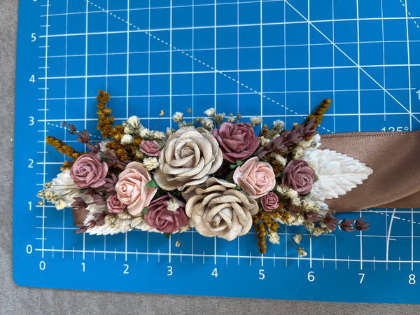 Romantic dusty pink flower belt