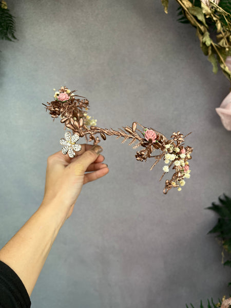 Romantic rose gold elven tiara