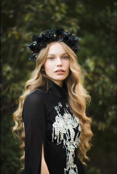 Black flower half wreath Evil queen wreath Black Mean queen half wreath Elegant Magaela accessories Wedding Halloween crown Handmade