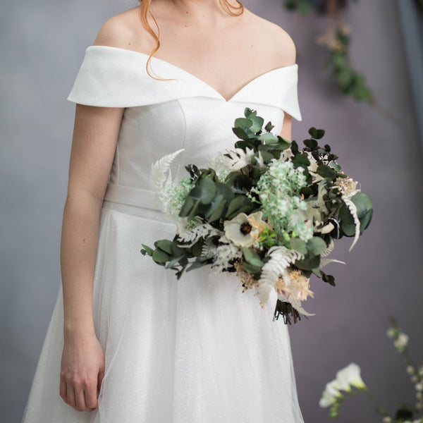 Greenery anemone wedding bouquet