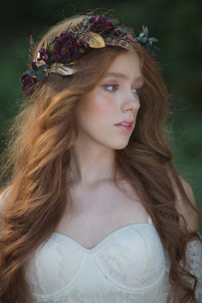Autumn flower hair wreath Burgundy headpiece Fall wedding accessories Boho wedding hair crown Magaela Bride to be Greenery hair crown