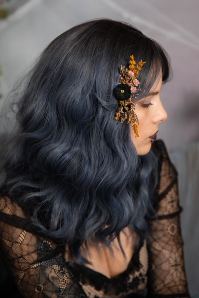 Ochre and black mini hair comb