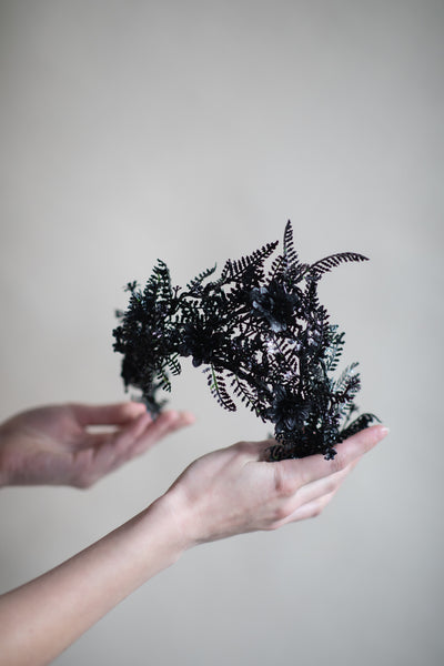 Black queen bridal flower crown